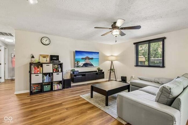 Photo - 8047 Pebble Creek Ct