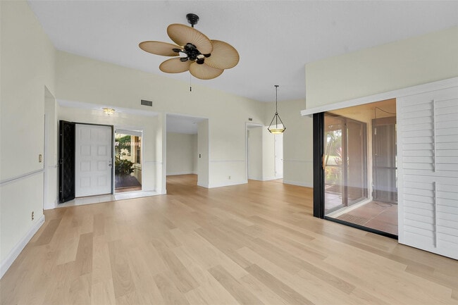 Photo - 3584 SW Quail Meadow Trail