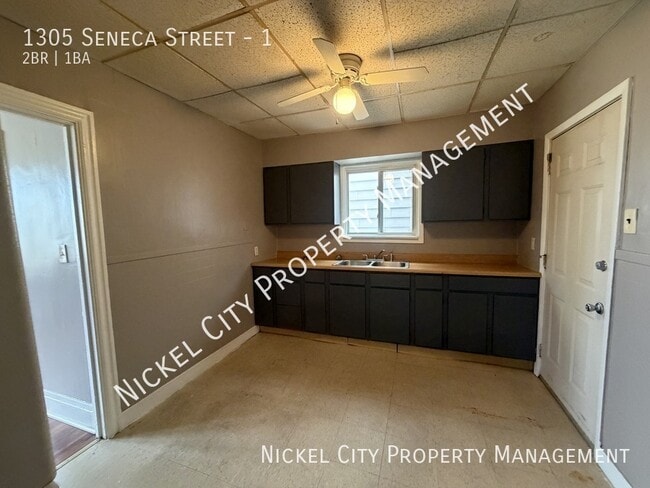 Photo - 1305 Seneca St Unit 1