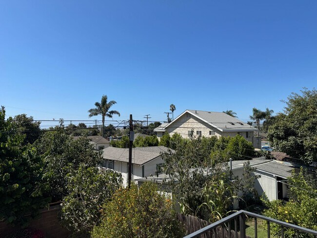 Photo - New build 2 bedroom upstairs ADU in the Ve...