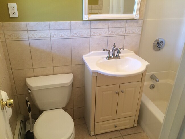 Photo - 4 Colonial Dr Unit 6