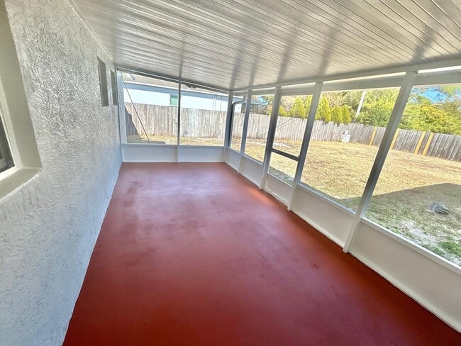 Photo - 3933 SW Kakopo St