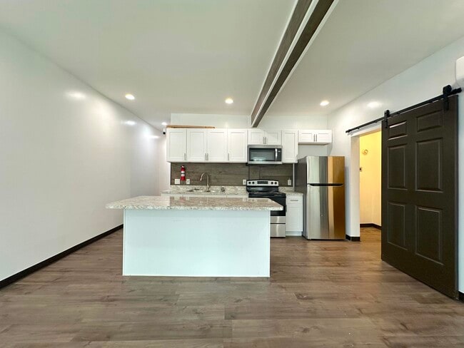 Photo - 403 Liberty St Unidad 403