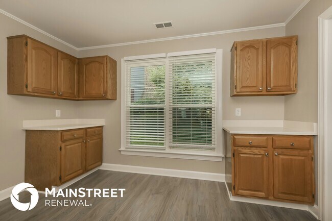 Photo - 2614 Kilmarnock Ct