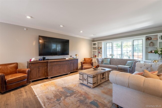 Photo - 11 Foster Ln