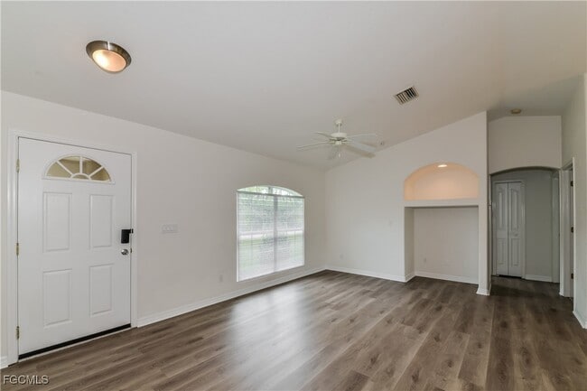 Photo - 3259 Toluca Terrace