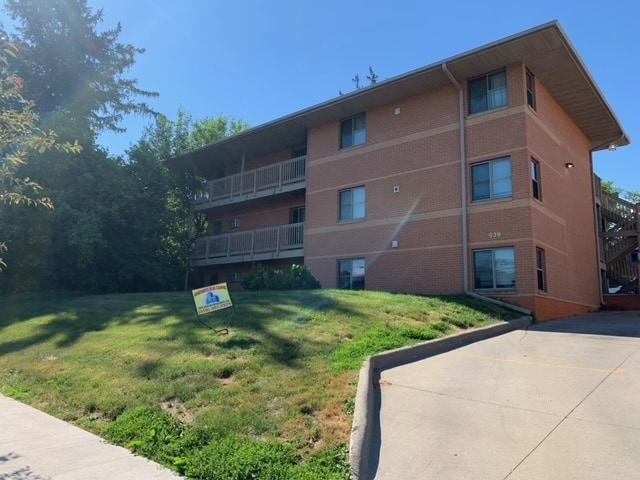 Photo - 929 Iowa Ave Unit 11