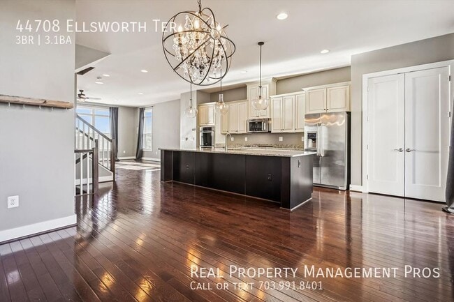 Photo - 44708 Ellsworth Terrace