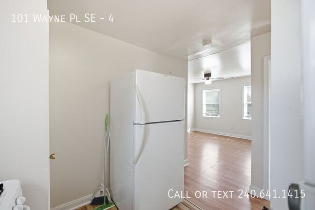Photo - 101 Wayne Pl SE Unit 4