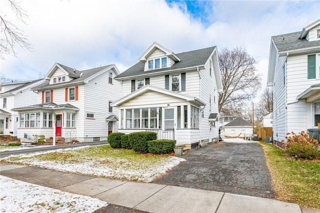 Photo - 176 Merwin Ave