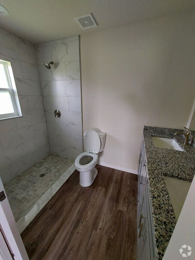 Building Photo - NEW CONSTRUCTION READY FOR MOVE-IN Rental