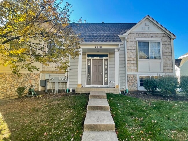 Building Photo - 1918 Middlebury Dr Rental