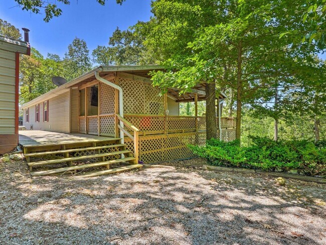 Building Photo - 10097 Jims Trail Rental