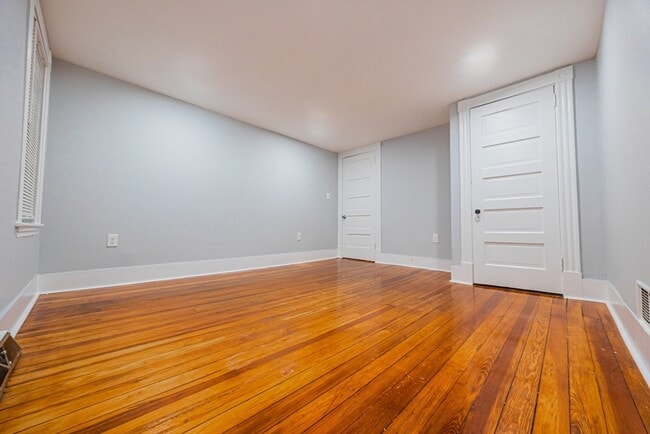 Photo - 49 Essex St Unit 2 & 3