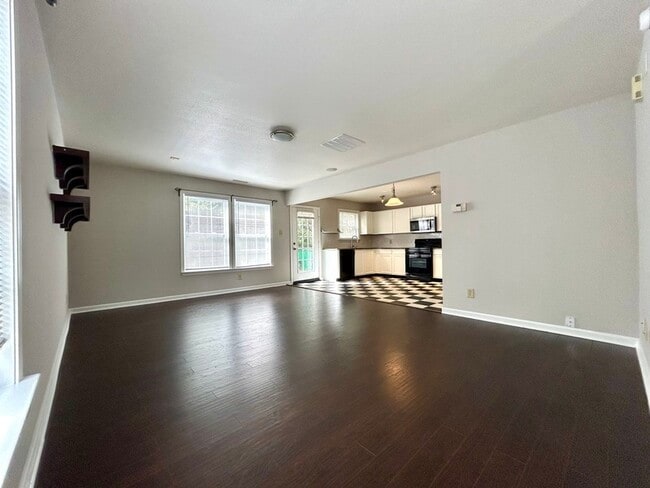 Photo - 6536 Matlea Ct