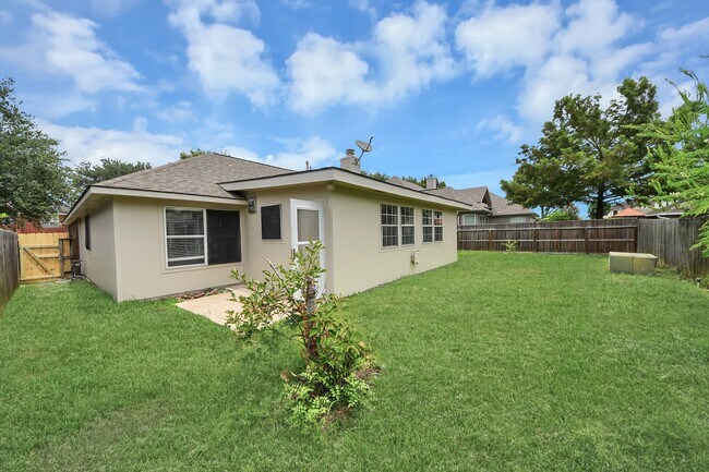 Photo - 4235 Custer Creek Dr