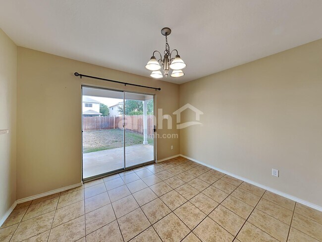 Photo - 9210 Pacific Maple