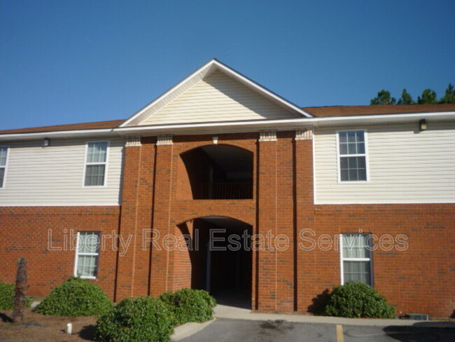 Building Photo - 133 Rolland St Unit Apt 22