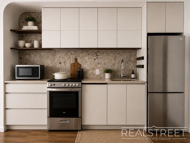 Photo - LUXURY 1 BED IN AMENITY PACKED BUILDING IN BUSHWICK Unit N4J