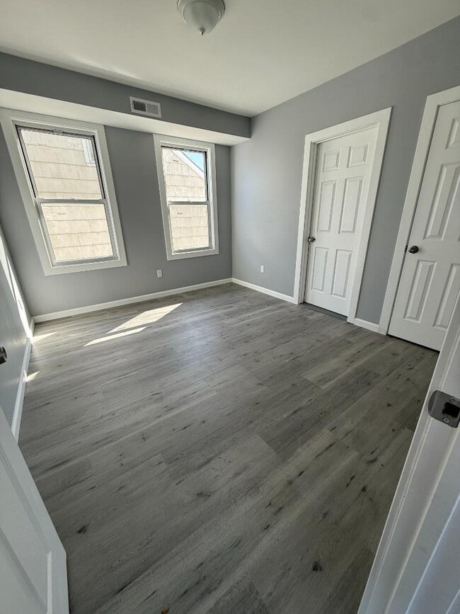 Photo - 1637 South Ave