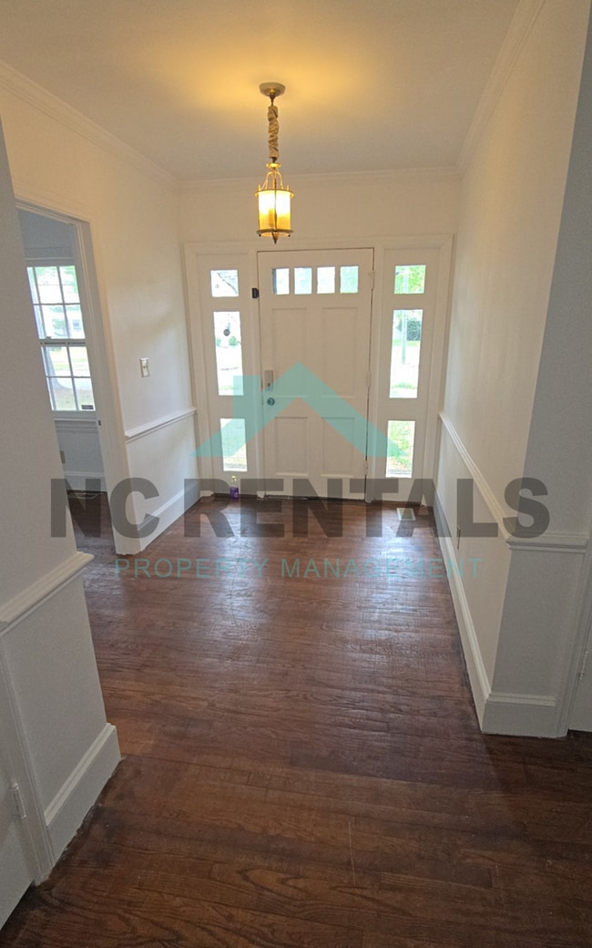 Photo - 414 N 3rd St