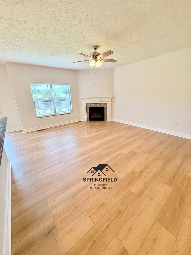 Photo - Bent Tree Subdivision - 4 Bedrooms w/ 3 Car Garage