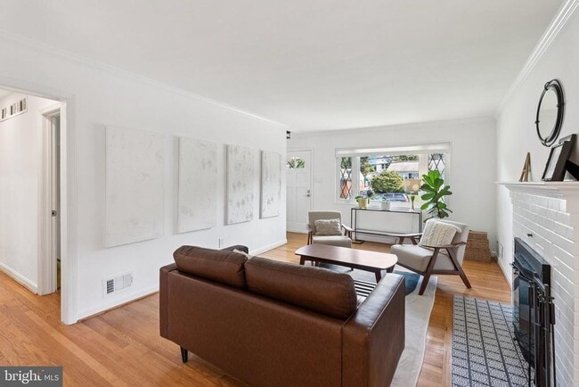 Photo - 5006 Flanders Ave