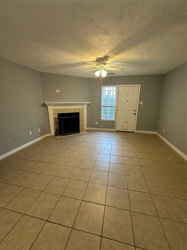 Photo - 8636 Village of Fondren Unit 8636