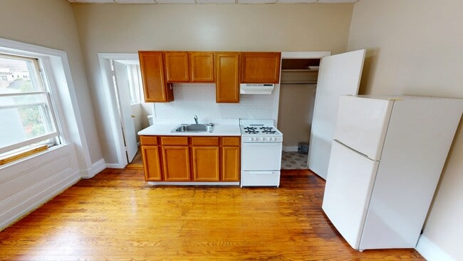 Photo - 1114 Spruce St Unit 42