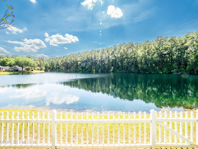 Photo - 2704 Coachman Lakes Dr