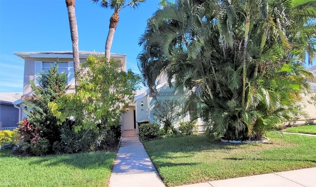 Building Photo - 1485 Malibu Cir NE