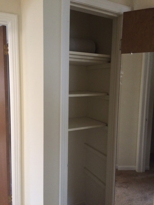 Aurora Village Apartments East Aurora, NY