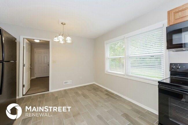 Photo - 11113 Bristol Terrace