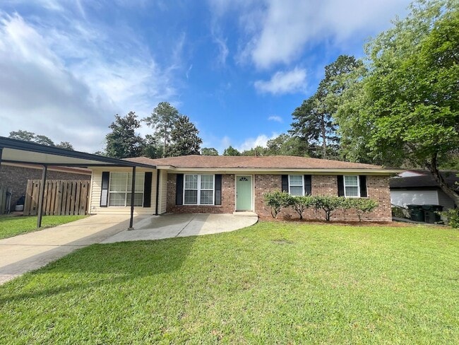 Building Photo - 3 BED | 2 BATH | SCREENED IN SUNROOM | SOUTHSIDE/VERNONBURG