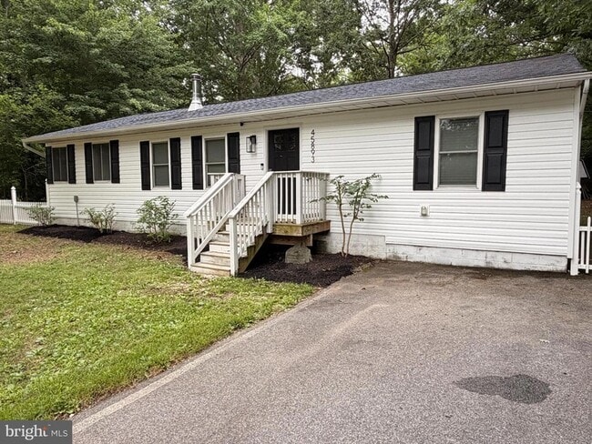 Photo - 45893 Guenther Dr