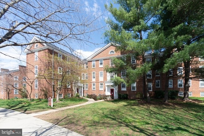 Photo - 3811 Newark St NW Condo Unit 438