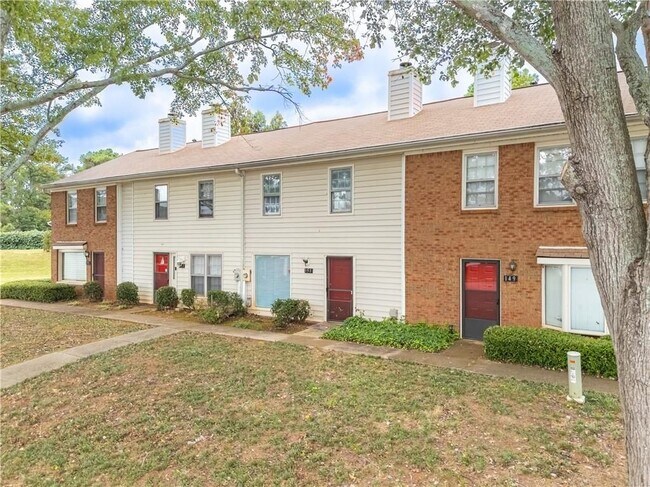 Photo - 151 Old Ferry Way