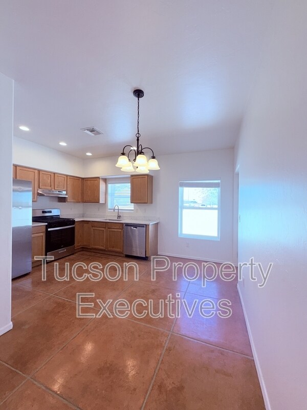 Photo - 324 W 23rd St