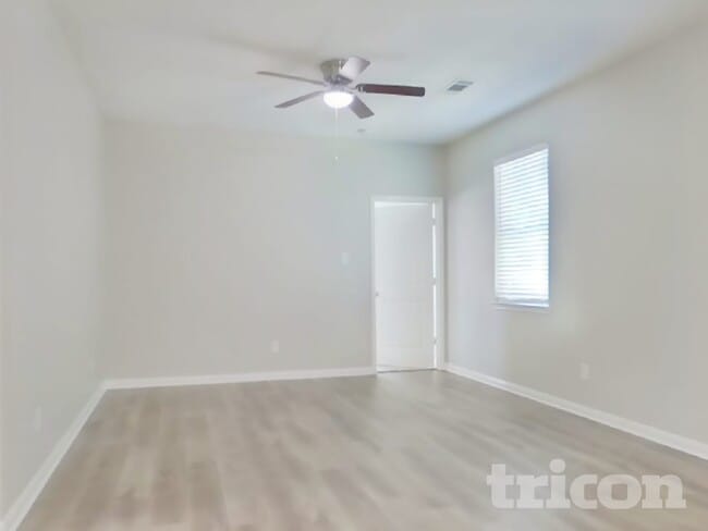 Photo - 2055 Sweet Lilac Dr