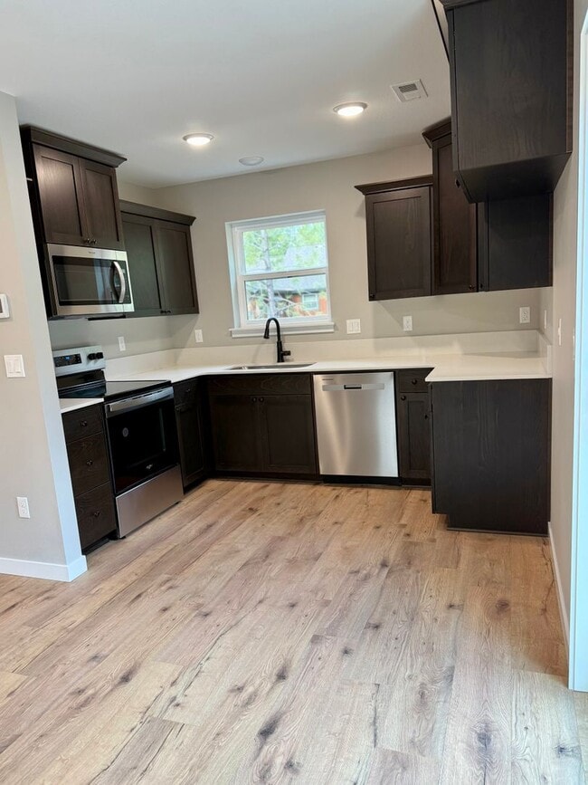 Photo - BRAND NEW 2-bd/2-bath in the serene community of Tollgate! - Sisters, OR