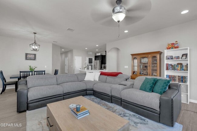 Photo - East El Paso 3 bed Refrig A/C