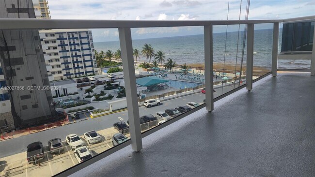Building Photo - 3180 S Ocean Dr Unit 605
