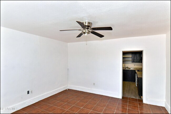 1910 Olive Ave Unidad A