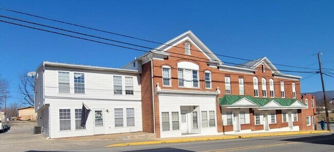Stoneberger Apartments - 307 E Main St