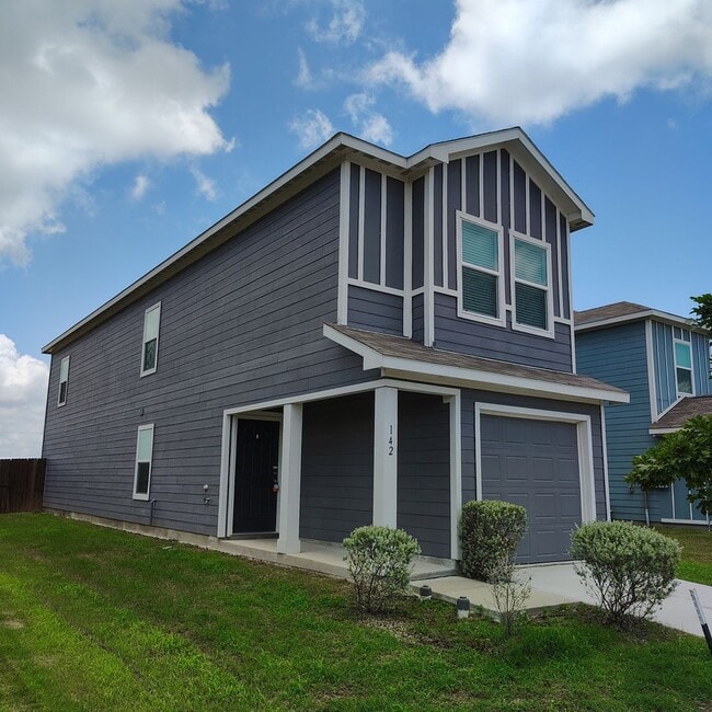 Photo - 142 Plumcove Dr