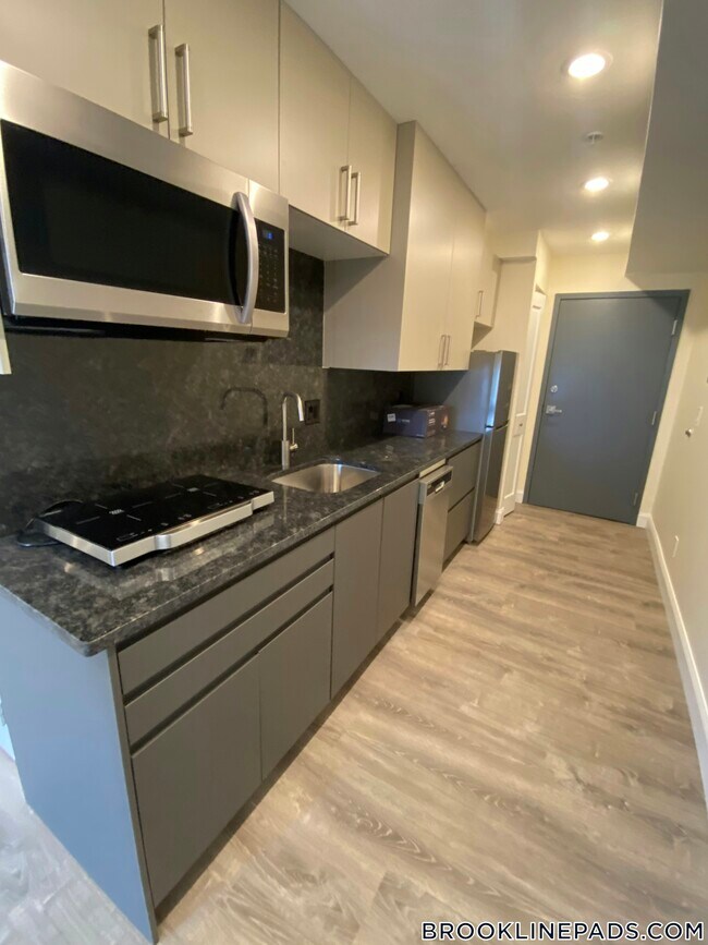 Photo - 1028a Commonwealth Ave Unidad 402