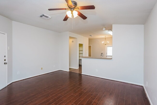 20922 Neelie Ct