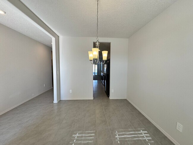 Photo - 771 Prairie Sage Ct SW