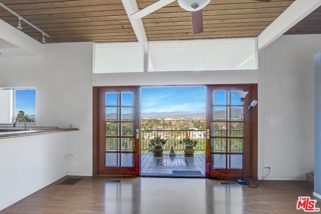 Photo - 11667 Picturesque Dr