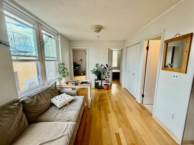 Photo - 1 Noyes Pl Unit 8